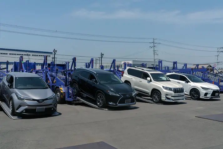 オークション会場イメージ